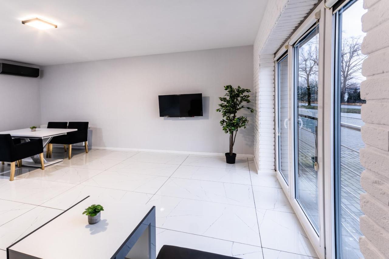 Apartamenty Katowice By Lantier - Wellness & Spa Битом Екстериор снимка